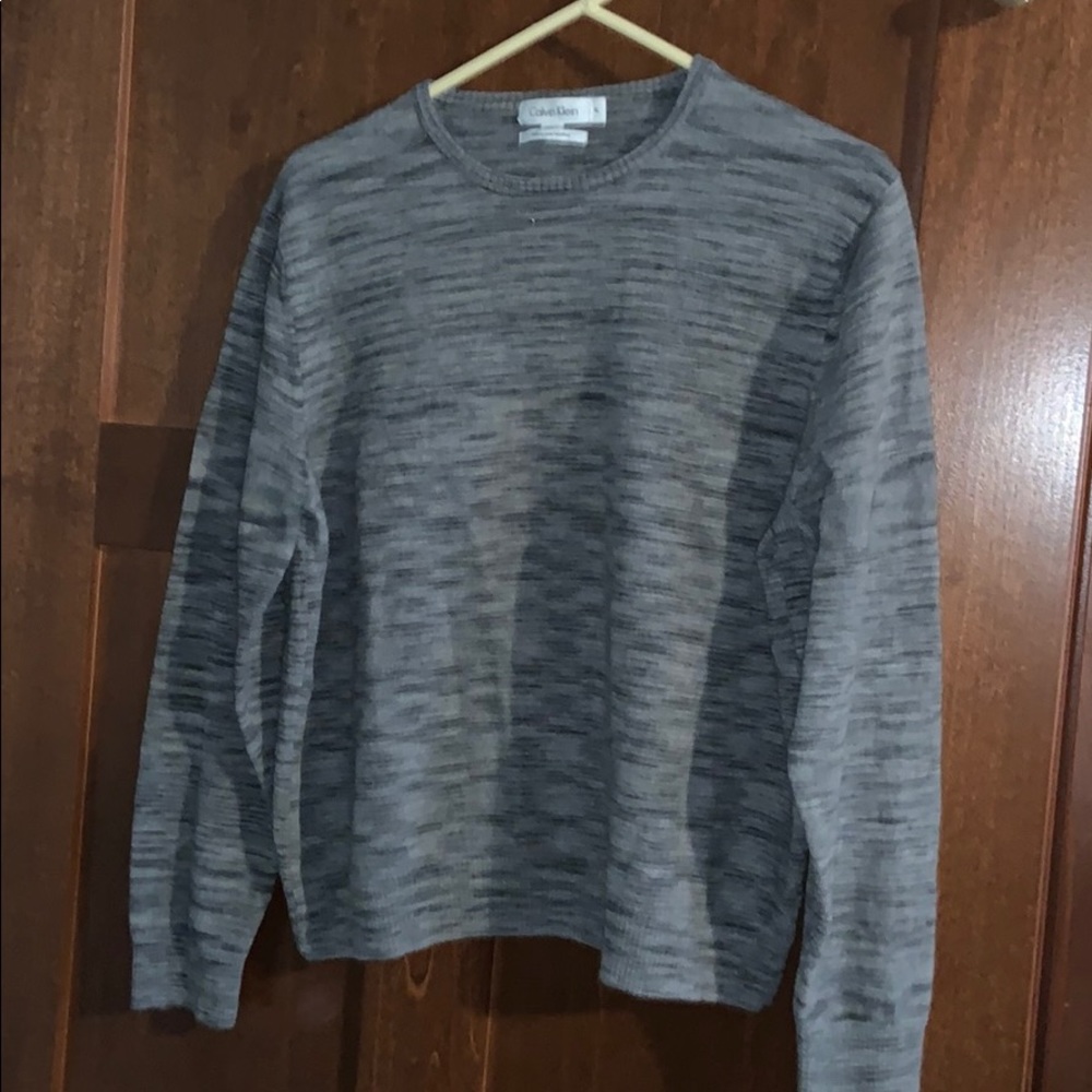 100% merino wool sweater